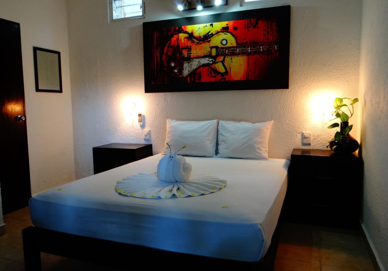 פלאייה דל כרמן Casa Tucan Hotel מראה חיצוני תמונה